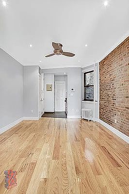 5th image of 422 E 9th St #12