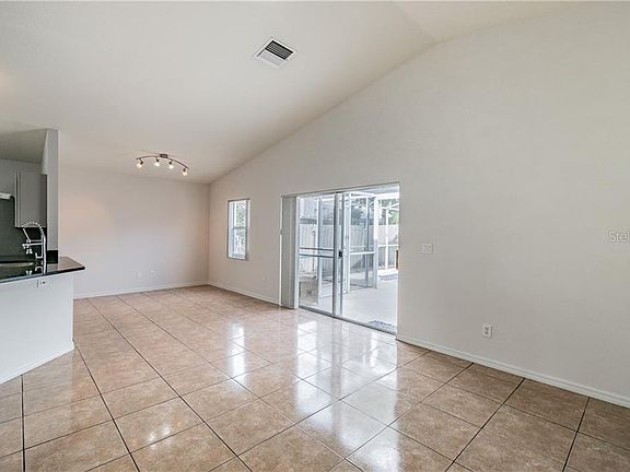 3rd image of 4441 Horseshoe Pick Ln
