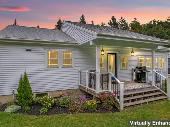 130 Bradford Point Road, Friendship, ME 04547