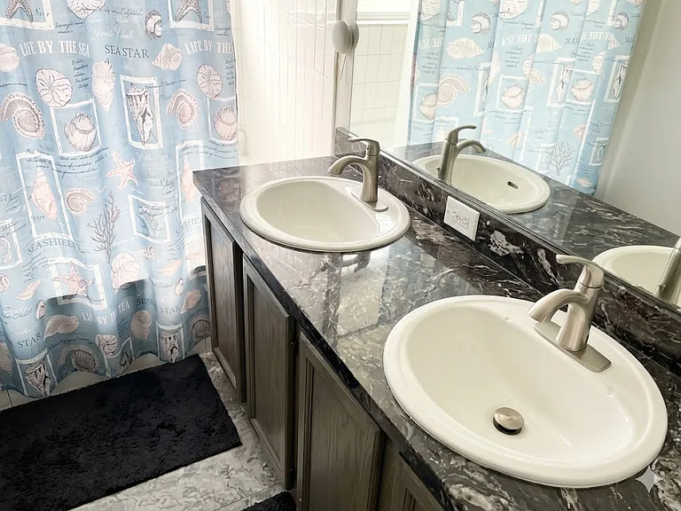 13830 Glasser Ave — Photo 13