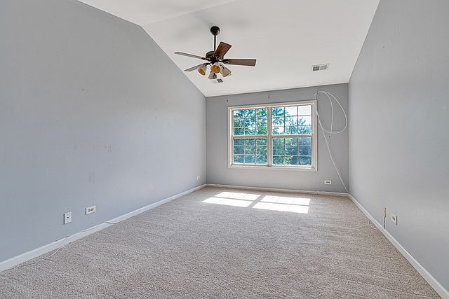 2nd image of 2961 Heatherwood Dr #19158