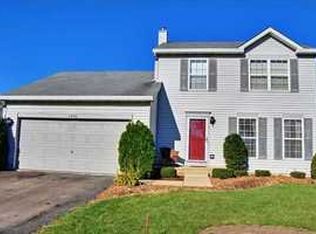 1436 Foxmoor Ln, Elgin, IL 60123