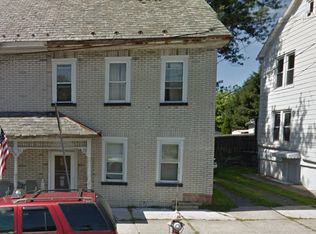 19 N Main St, Nazareth, PA 18064