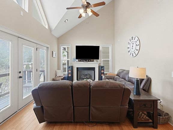 4th image of 5339 Reneau Way