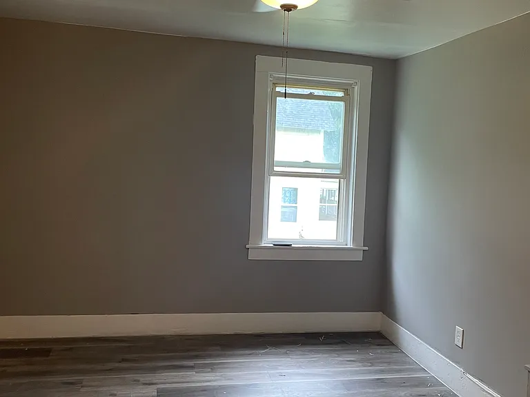 114 N Whitney St #2 — Photo 5