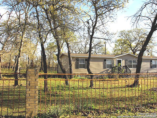 1st image of 256 Hickory Hill Dr