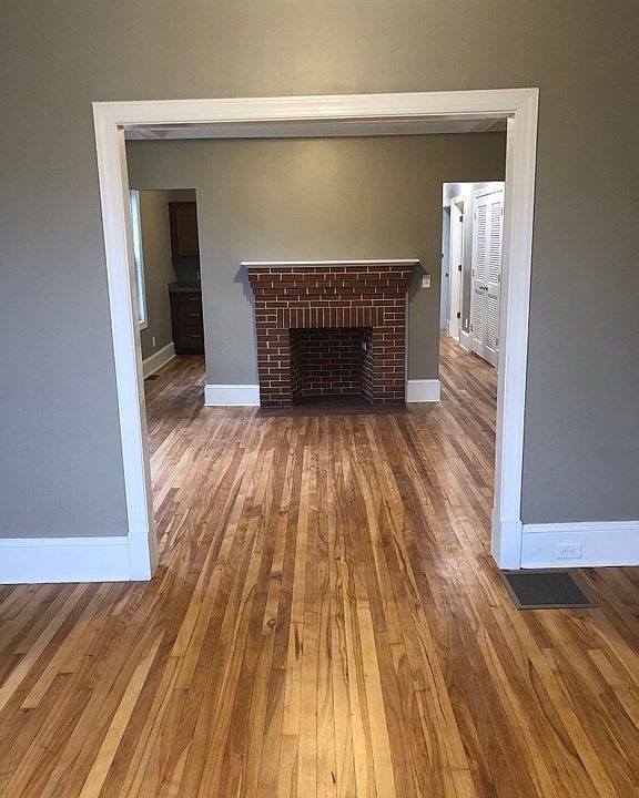 123 June St Worcester MA Zillow