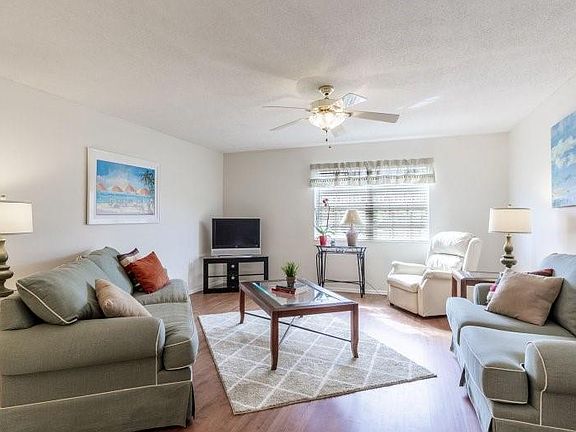 3rd image of 1706 Belleair Forest Dr APT 138