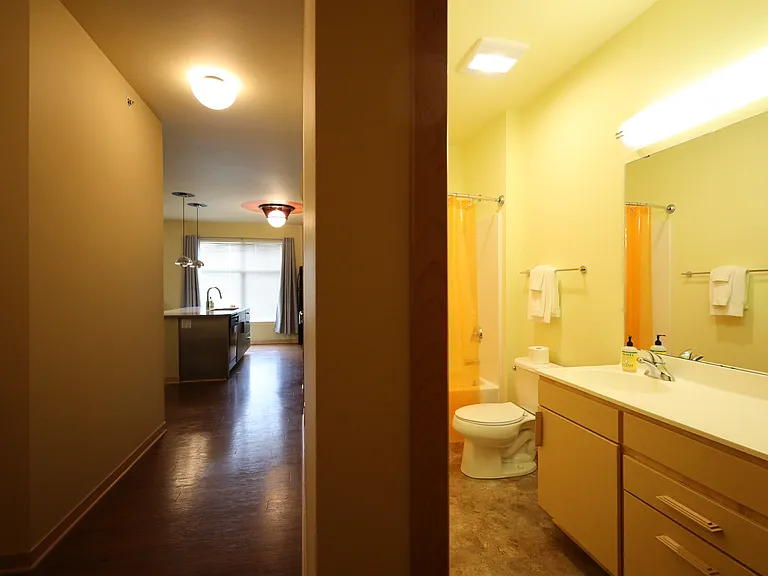 525 E Main St — Photo 86