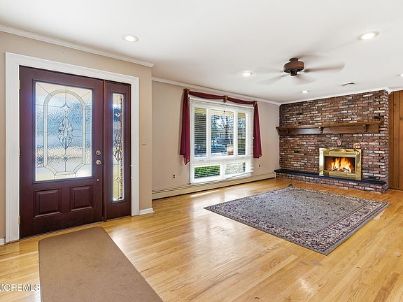 3rd image of 603 Carol Avenue