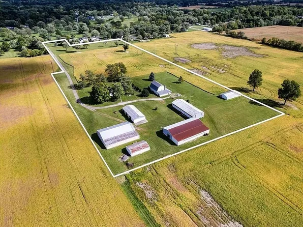 701 Layton Rd, Anderson, IN 46011