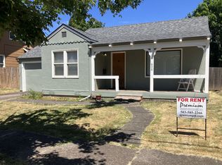 650 Rosemont Ave NW, Salem, OR 97304