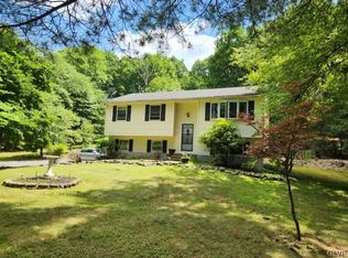 1518 Pine Field Rd, Stroudsburg, PA 18360