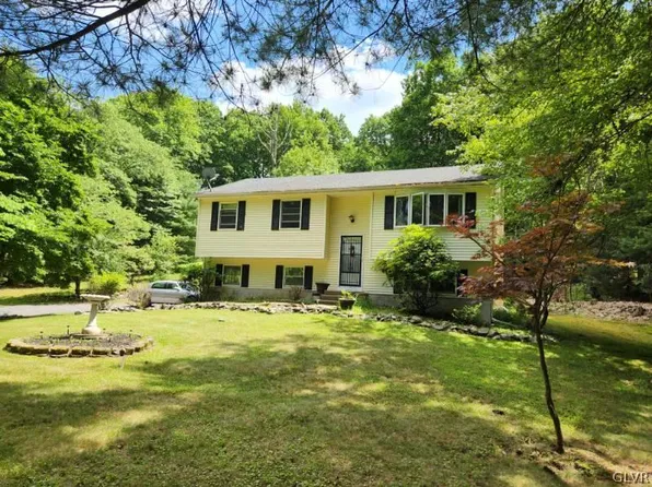 1518 Pine Field Rd, Stroudsburg, PA 18360