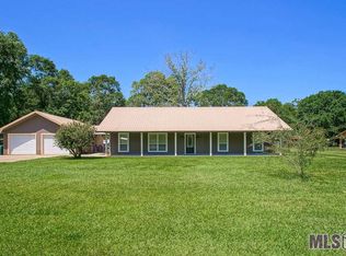 8653 Remington Rd, Denham Springs, LA 70706