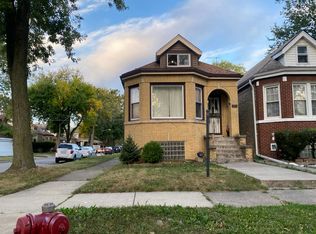 10156 S Princeton Ave, Chicago, IL 60628