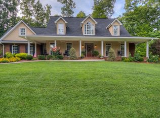 442 Trinity Rdg, Gate City, VA 24251