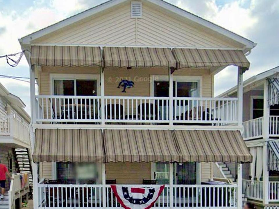 1st image of 5223 Asbury Ave Unit 2