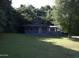 1894 5th St, Jellico, TN 37762