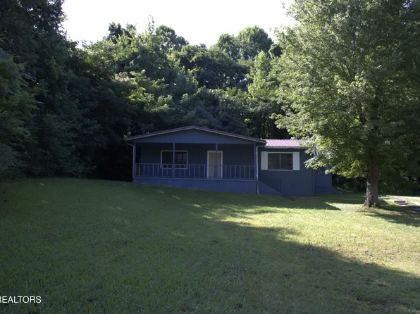 1894 5th St, Jellico, TN 37762