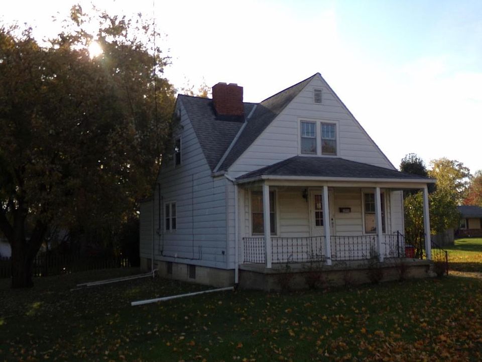 1st image of 3994 Elm St