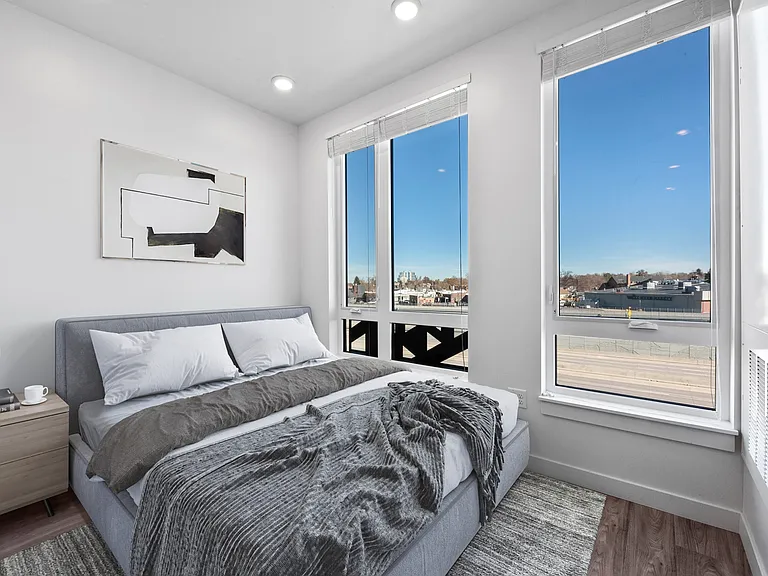 Carraway Apartments — Photo 4