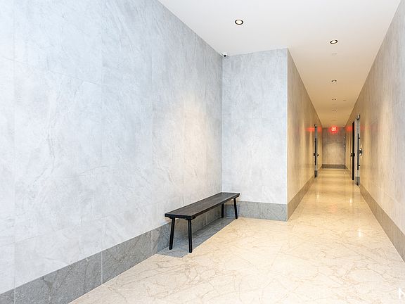 4th image of 131 Concord St #13I