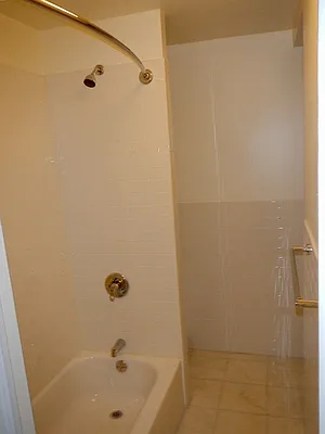 Rented by Solil Management | media 11