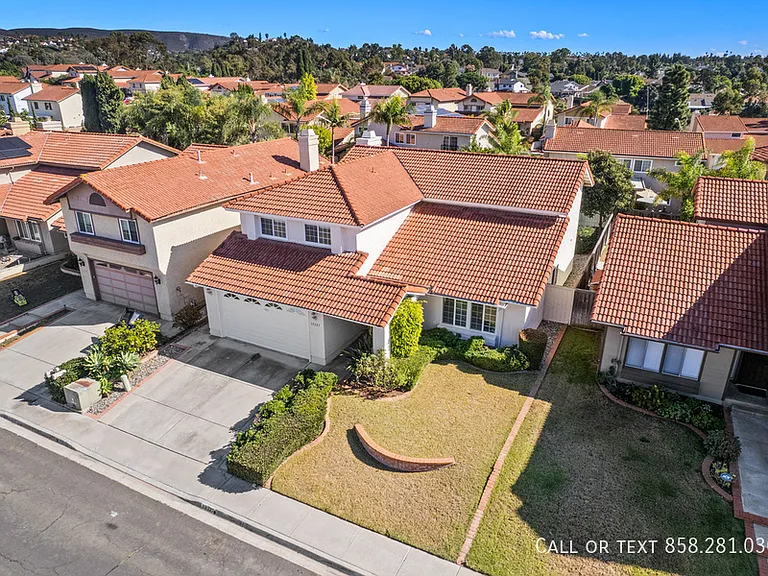 13327 Entreken Ave — Photo 35