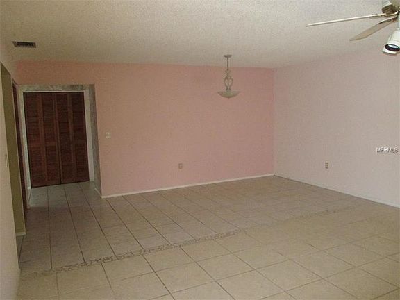 5th image of 900 Sunridge Dr #900