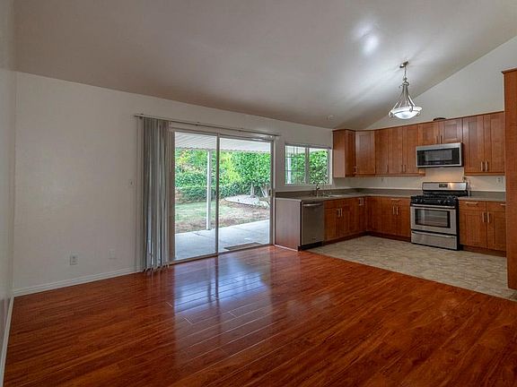 5th image of 29352 Trailway Ln