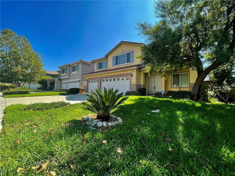 1st image of 16495 Landmark Dr