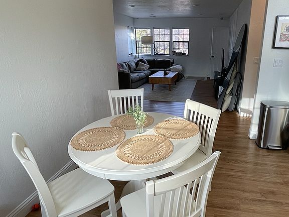 2nd image of 859 Diablo Ave #D
