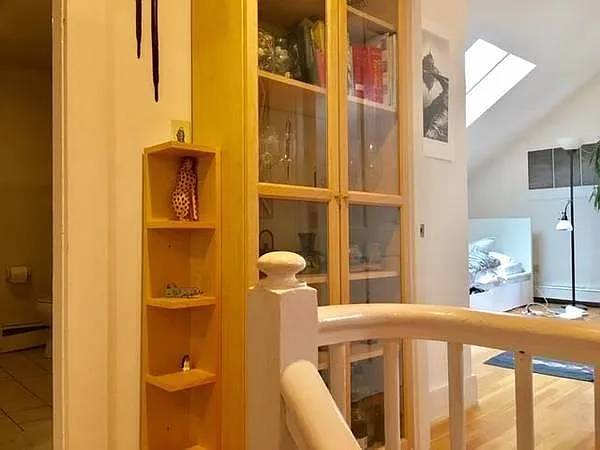 1 bed, 550 sqft, $2,350 — Photo 4