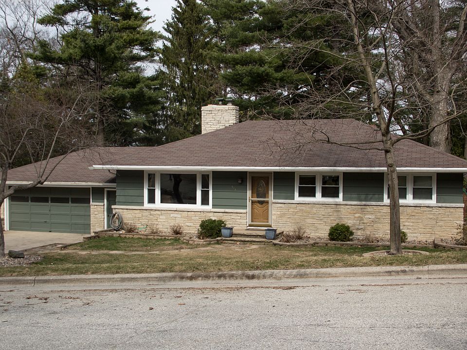 1st image of 986 Saint Lawrence Dr