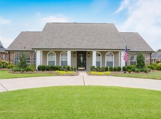 2513 Karen Ln, Lake Charles, LA 70605