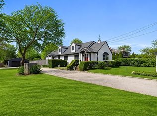 72 Bay Ave W, Hampton Bays, NY 11946