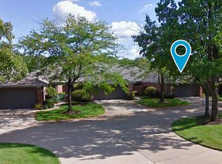 17 Fairway Dr, Southgate, KY 41071
