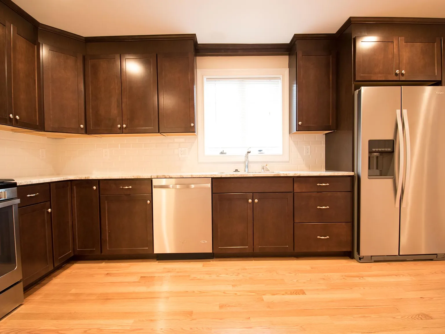 3 bed, 1440 sqft, $4,000 — Photo 2