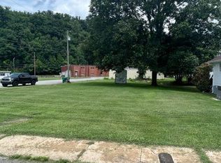 Watauga Ave, Erwin, TN 37650