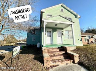 916 Cedar St #A, New Bern, NC 28560