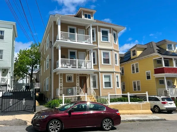 27 Kendrick St, Lawrence, MA 01841