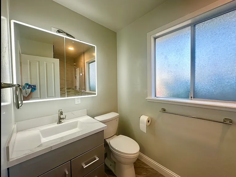 974 Leighton Way — Photo 7