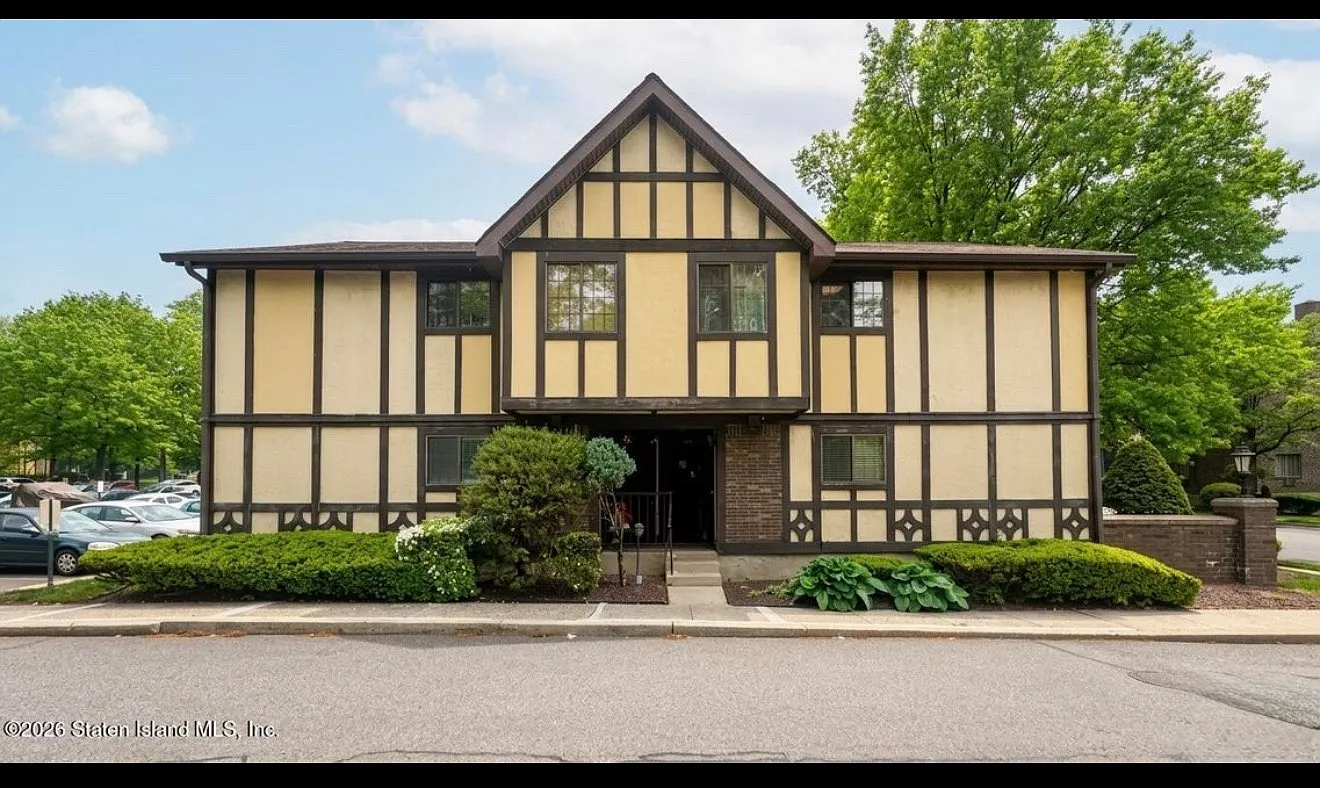 1 bed, 811 sqft, $2,250 — Photo 1