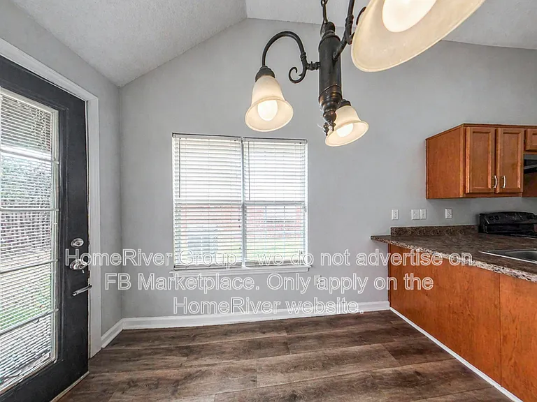 1228 Whitten Rd — Photo 8