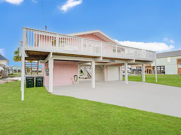 2nd image of 21804 Frio Dr