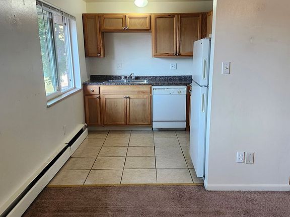 5th image of 1020 8th St #7