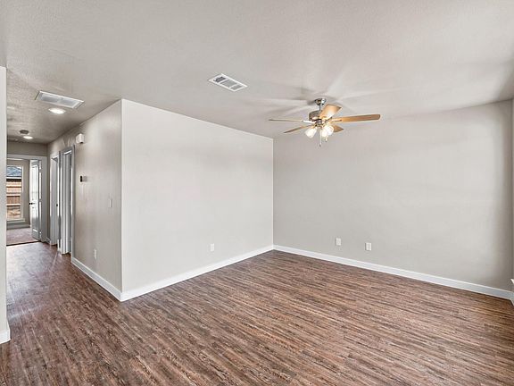 4th image of 2916 Aberdeen Ave