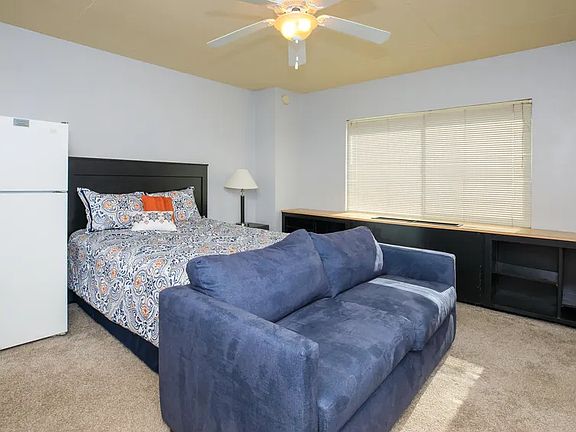 4th image of 320 N 22nd St APT 404