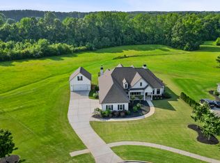 171 Kindelwood Dr, Newnan, GA 30263